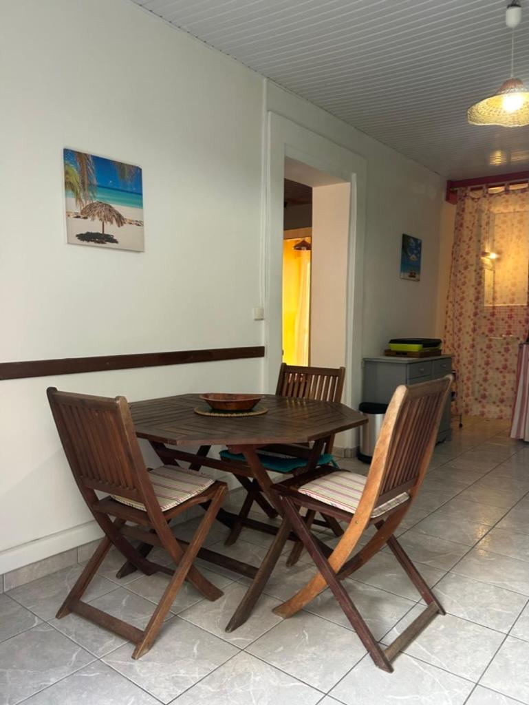 Apartamento Le Cocon De Lollita Sainte-Anne  Exterior foto